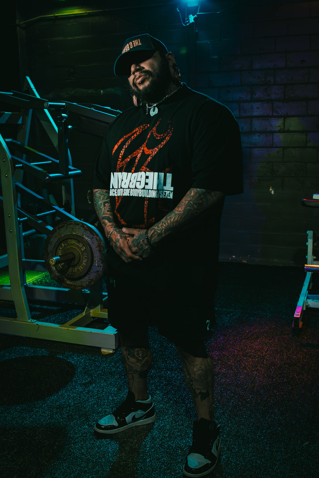 VIOLENCE IS THE ANSWER X SOUTH SIDE BODYBUILDING (RED BARBELL)