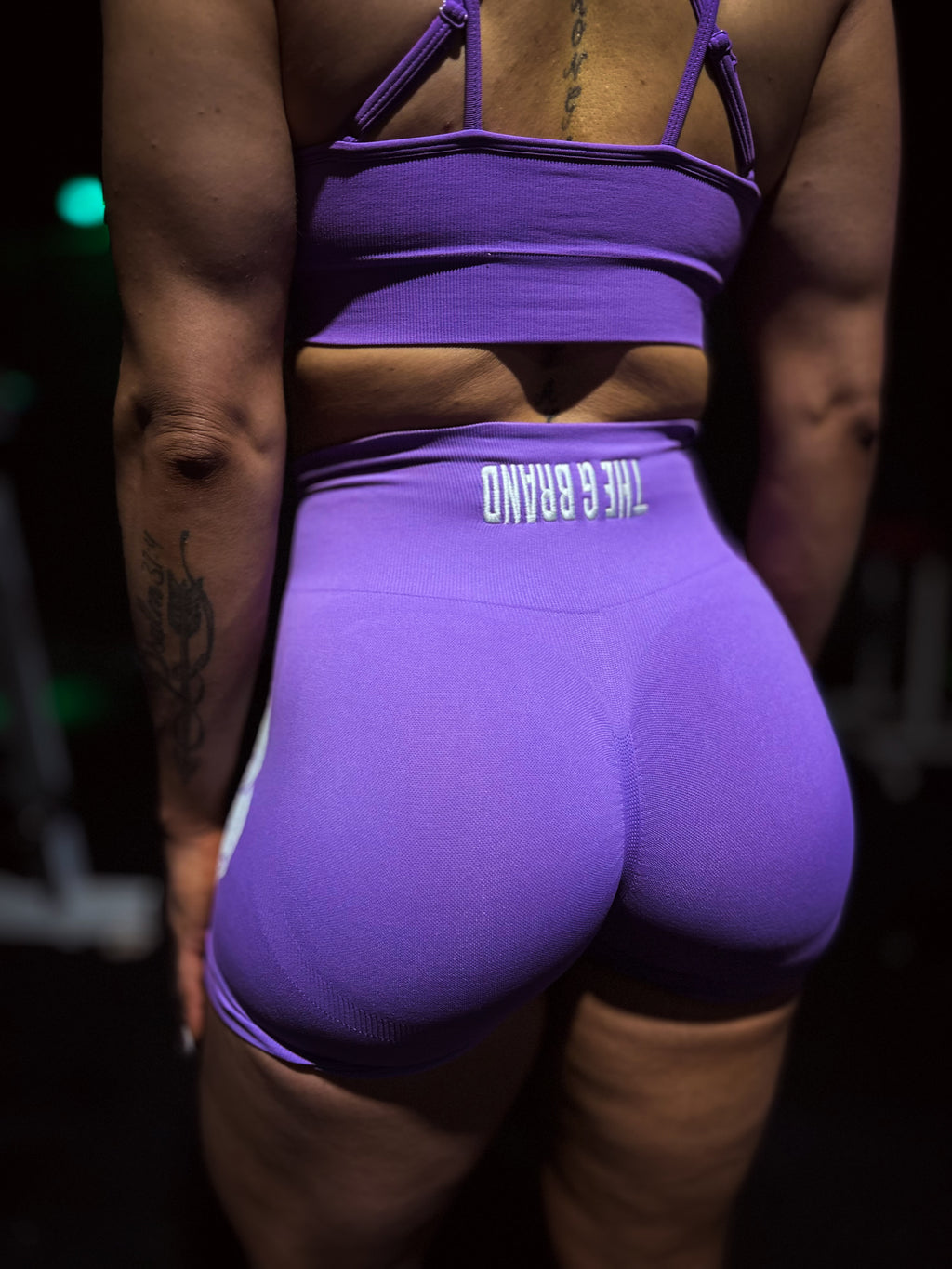 SKULL SHORTS (PURPLE)