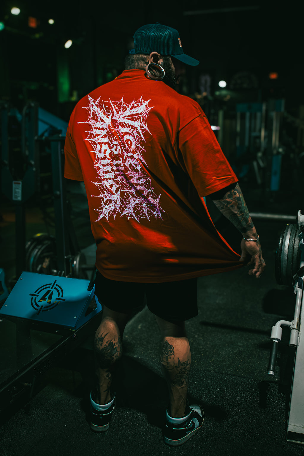 VIOLENCE IS THE ANSWER X SOUTH SIDE BODYBUILDING (RED EYEBALL)