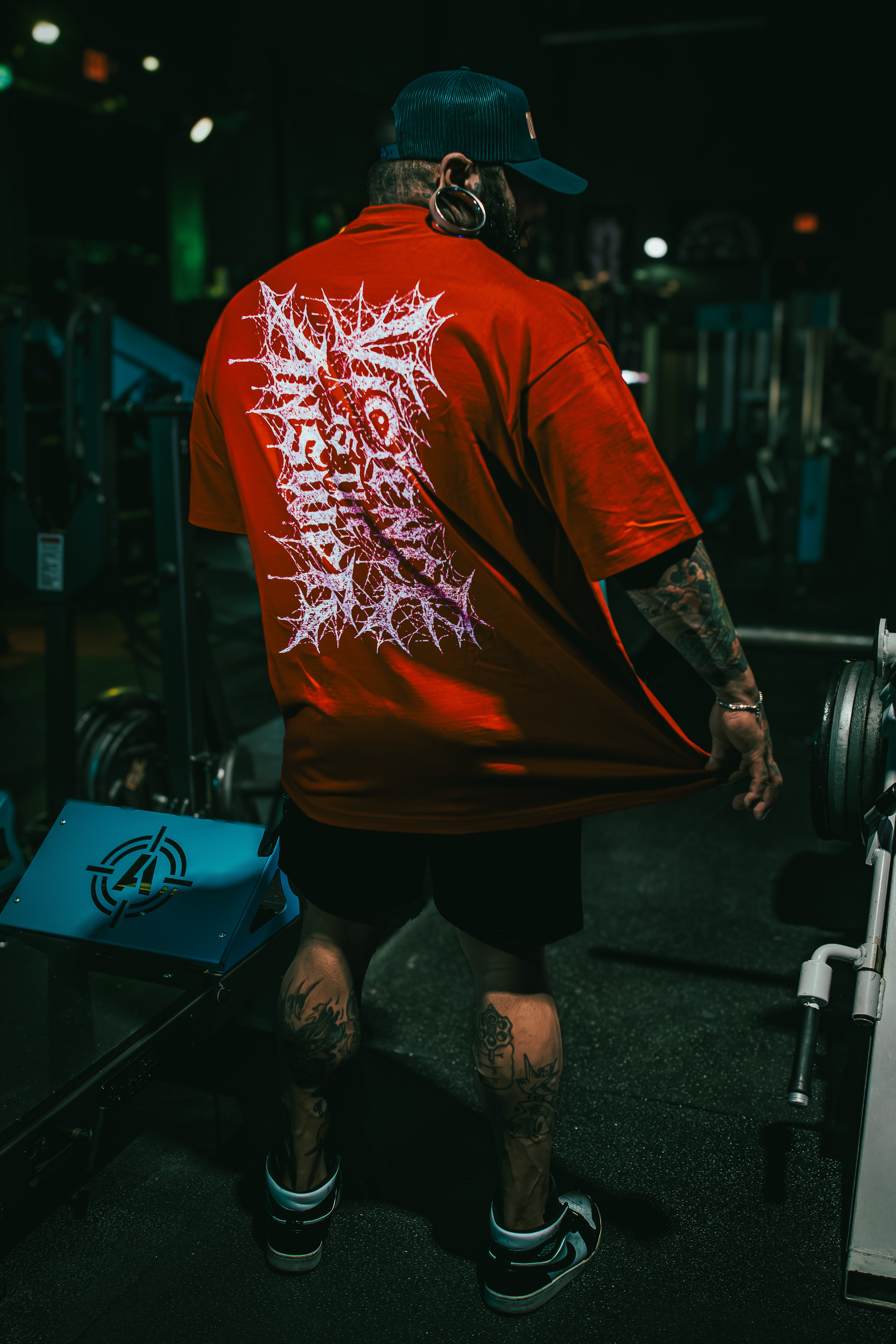 VIOLENCE IS THE ANSWER X SOUTH SIDE BODYBUILDING (RED EYEBALL)