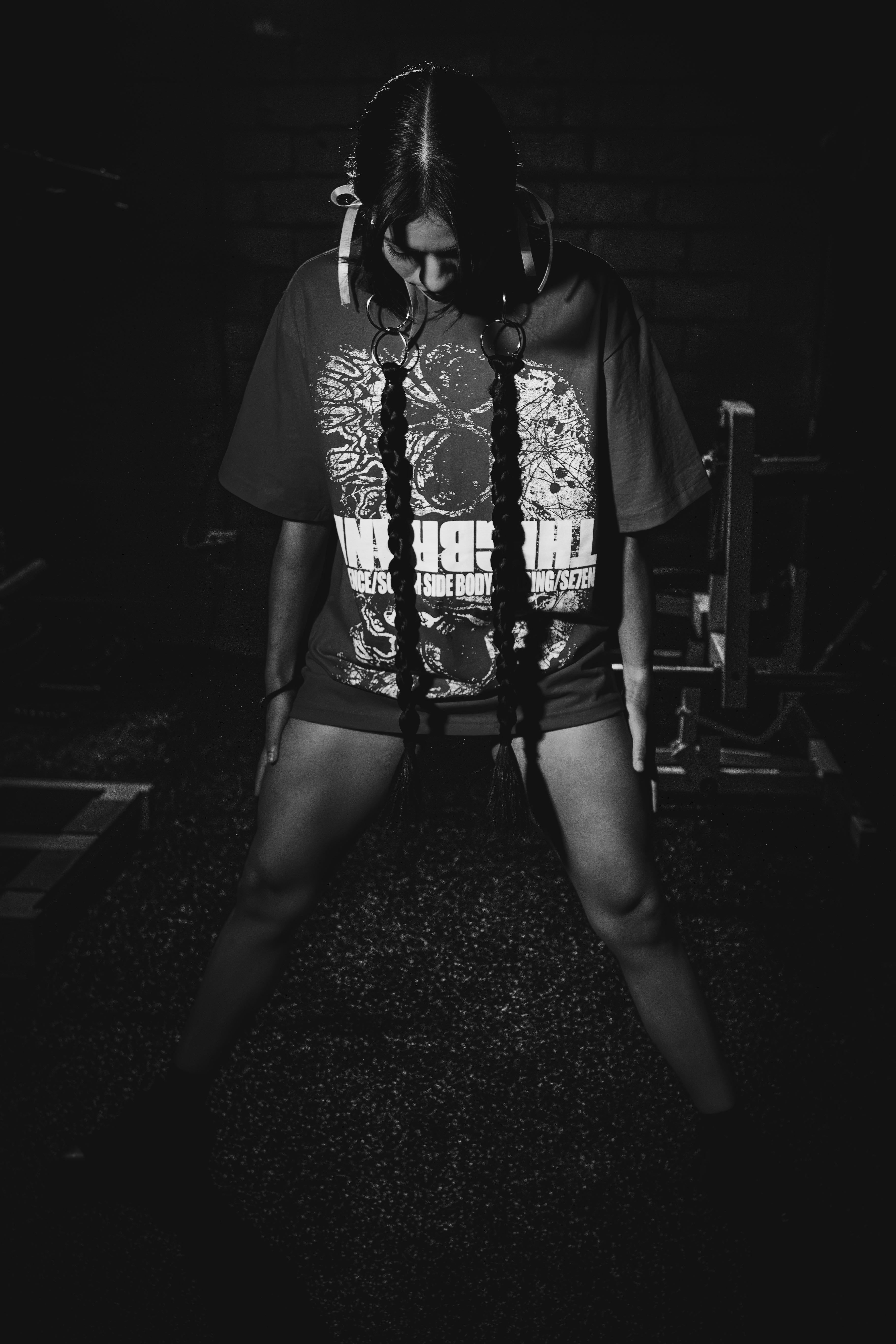 VIOLENCE IS THE ANSWER X SOUTH SIDE BODYBUILDING (RED EYEBALL)